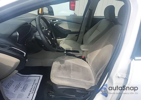 2017 Ford Focus Bev z USA, uszkodzony, nr VIN 1FADP3R46HL239525